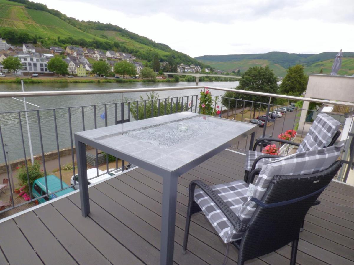Ferienhaus Moselpromenade Цел ан дер Мозел Екстериор снимка