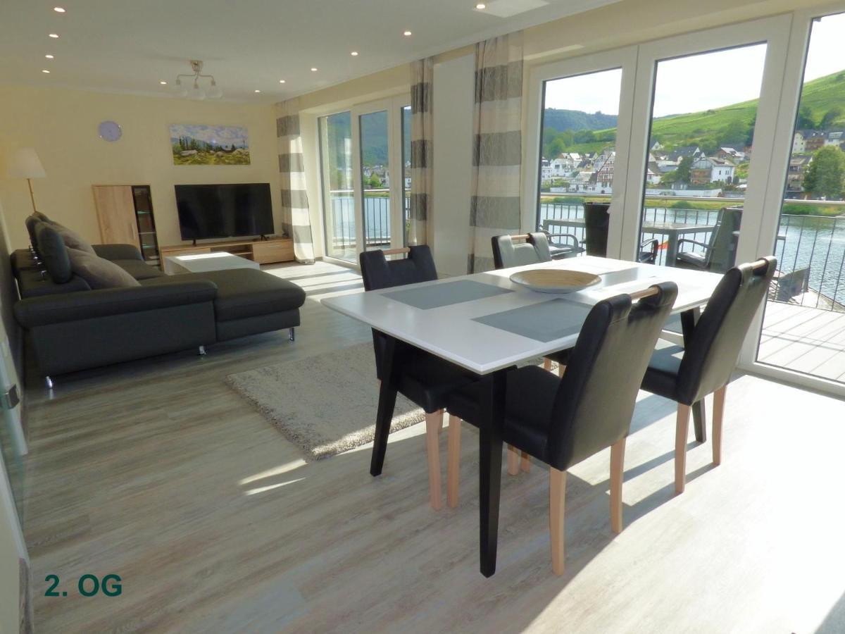 Ferienhaus Moselpromenade Цел ан дер Мозел Екстериор снимка