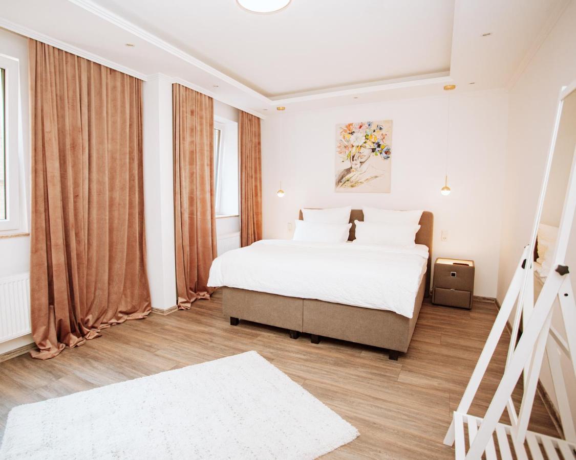 Ferienhaus Moselpromenade Цел ан дер Мозел Екстериор снимка