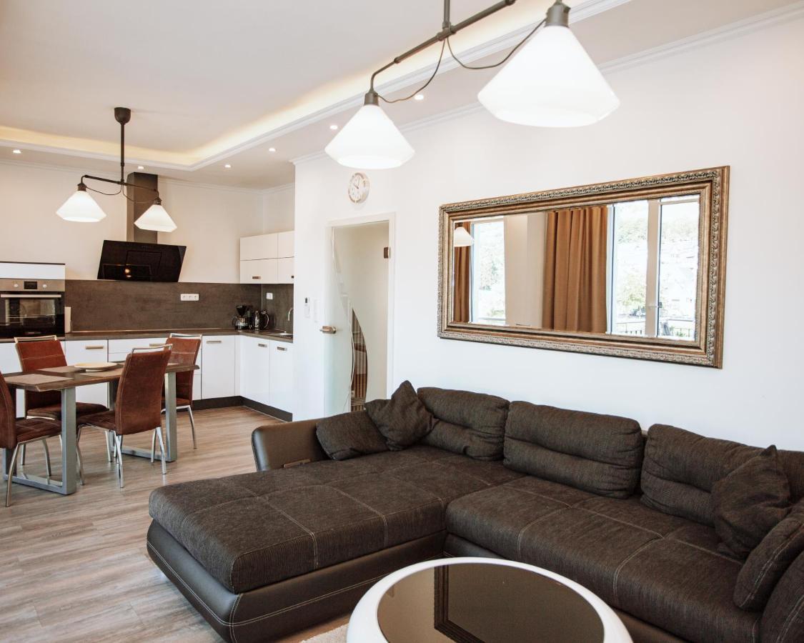 Ferienhaus Moselpromenade Цел ан дер Мозел Екстериор снимка