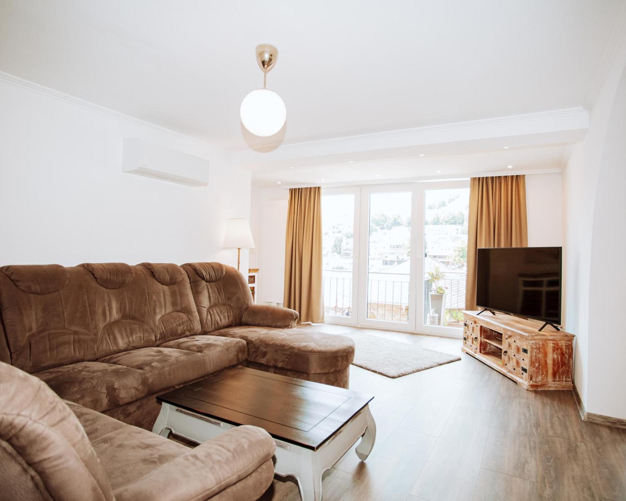 Ferienhaus Moselpromenade Цел ан дер Мозел Екстериор снимка