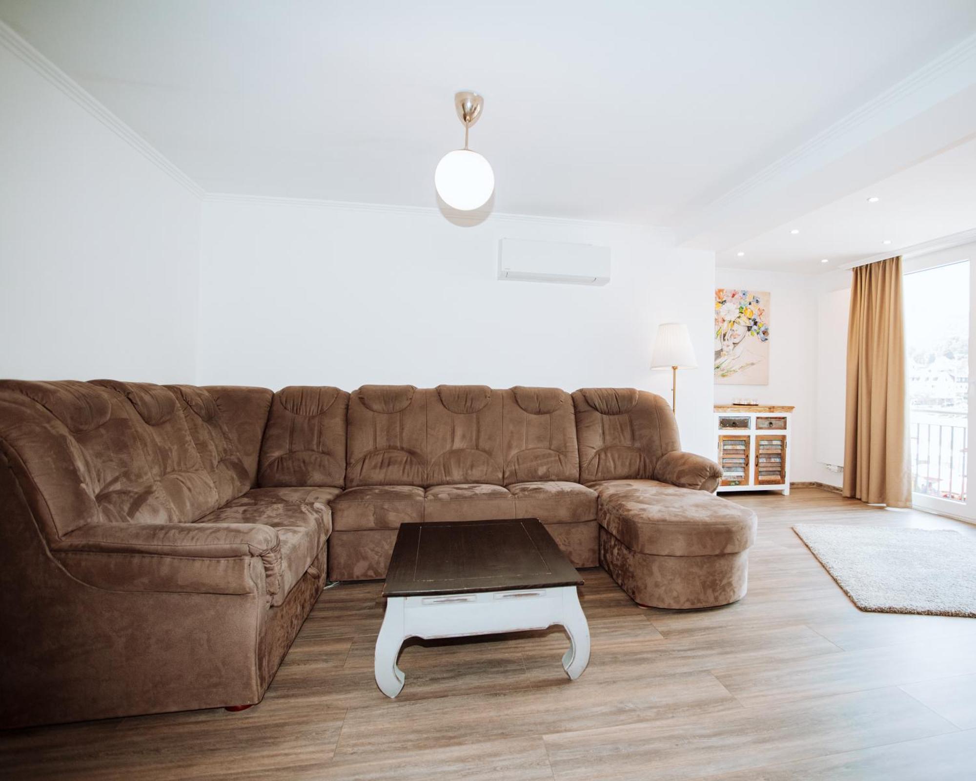 Ferienhaus Moselpromenade Цел ан дер Мозел Екстериор снимка